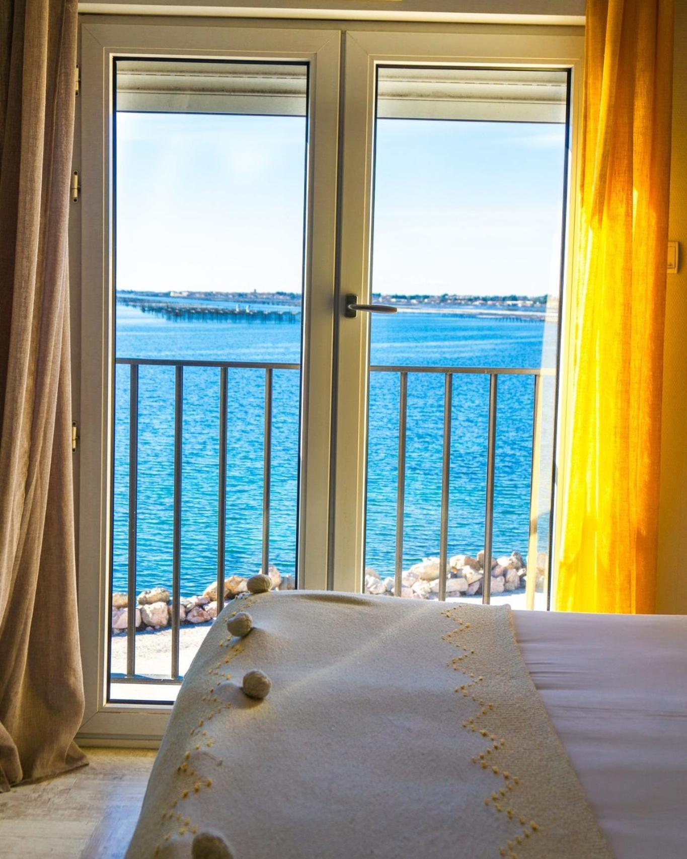 Hotel A La Voile Blanche Bouzigues Zewnętrze zdjęcie